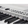 Stage piano con tastiera a 88 tasti hammer action, accompagnamenti automatici e finitura di colore bianco.